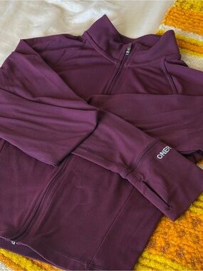 SOFTMOTION™ MID JACKET WITH GRAY LOGO